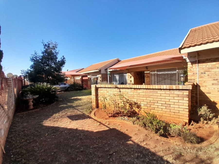 3 Bedroom Property for Sale in Stilfontein Ext 4 North West